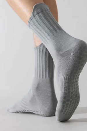 Redsong-Yoga socks,Pilates Socks with Grips for Women,Womens Yoga Ballet Barre Hospital Gym Athletic Socks.